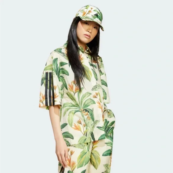 New $90 Adidas x Farm Rio Premium Women’s polo - Picture 3 of 9